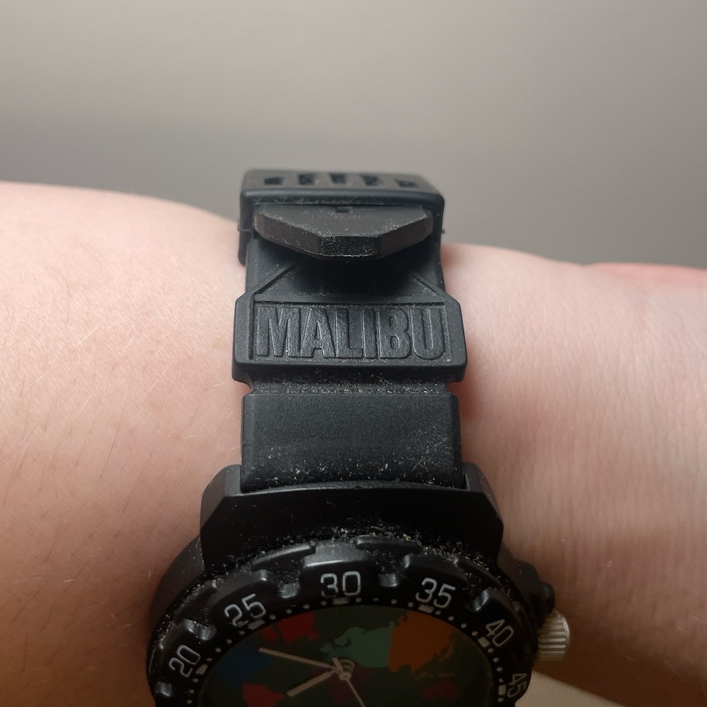 Black Multicolor World Map Watch - image 3